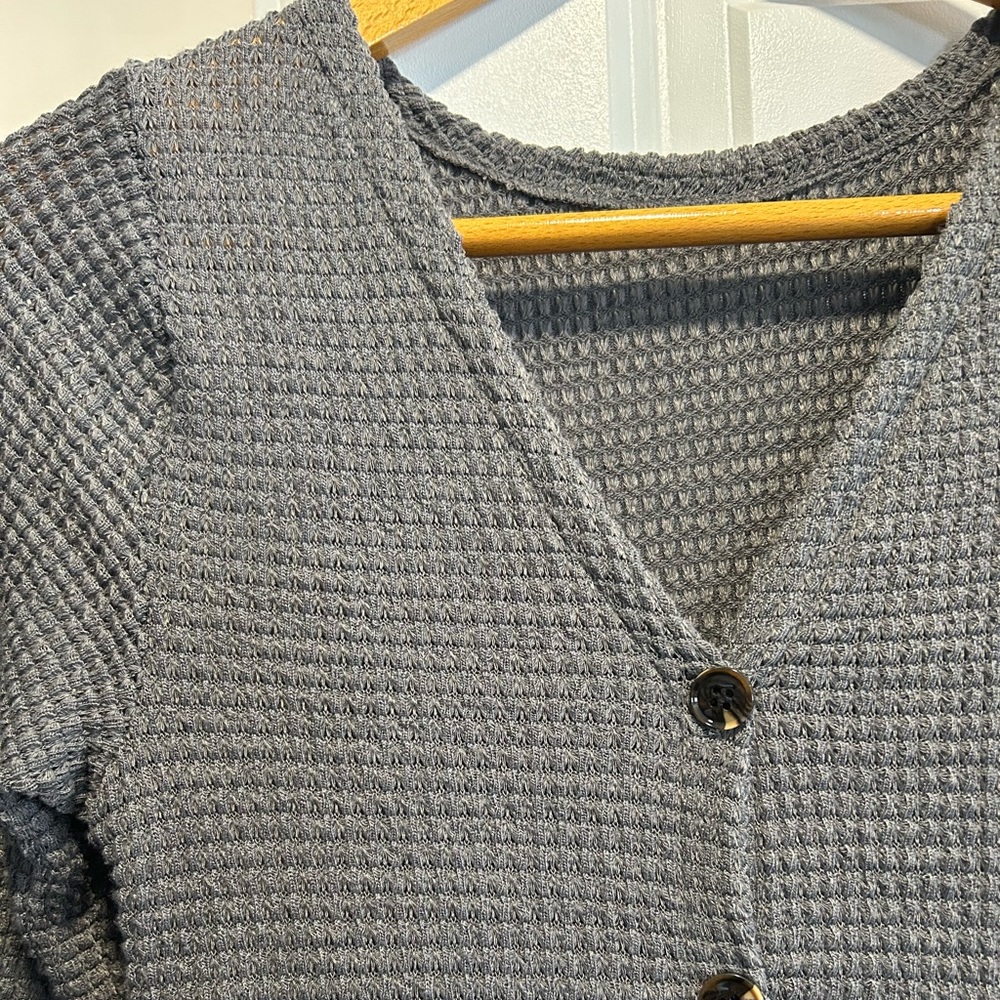 Grey duster - Picture 3 of 3